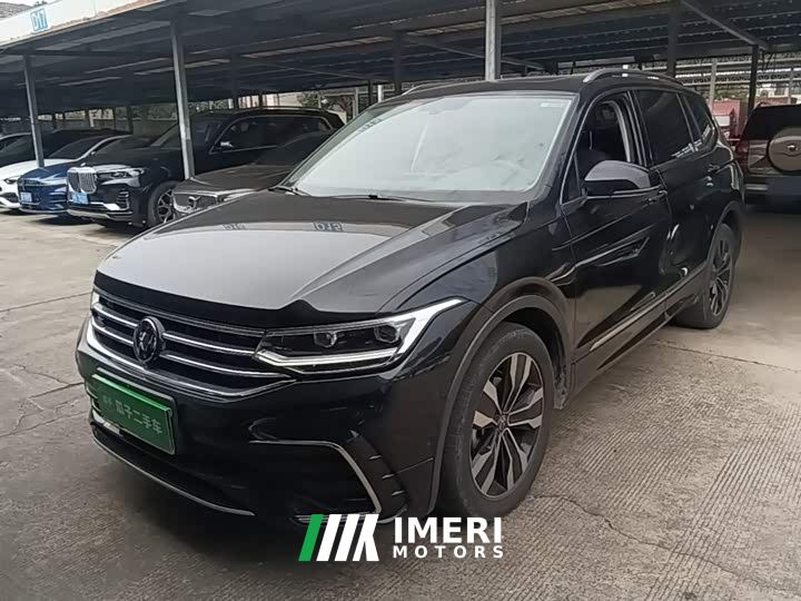 Volkswagen Tiguan L Outstanding Edition 330TSI Automatic Two-Wheel Drive R-Line Dragon Shine Version