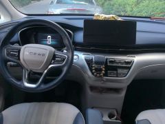 Roewe MG iMAX8 400TGI Prestige - photo 16
