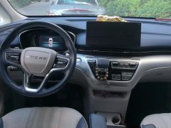 Roewe MG iMAX8 400TGI Prestige - photo 17
