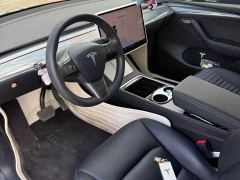 Tesla Model Y Standard Range RWD - фото 5