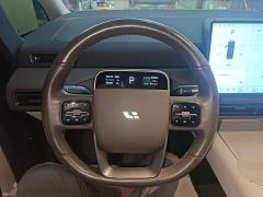 Li Auto Li Xiang MEGA Ultra - фото 10