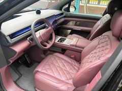 NIO ES8 Seven-Seat Executive Luxury Edition - ფოტო 7