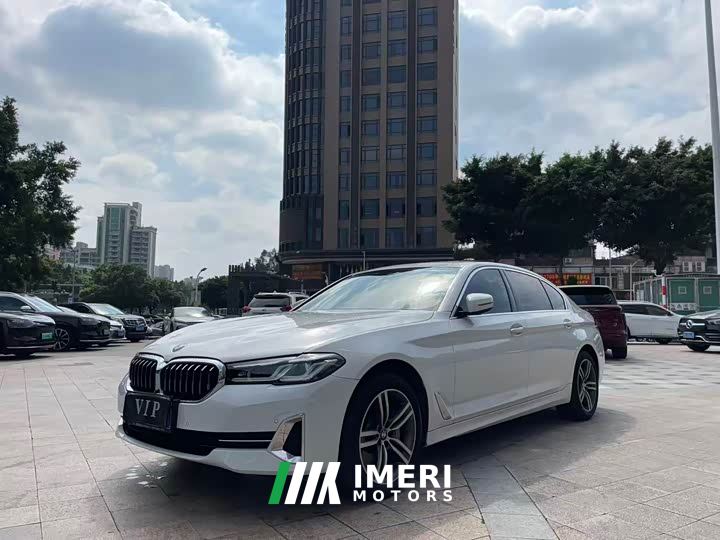 BMW 5 Series Facelift 530Li Leading Edition Luxury Package - ავტომობილი ჩინეთიდან