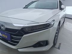 Honda Accord PHEV 2.0L E-CVT Edition - фото 4