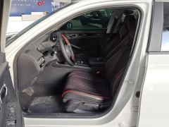 Honda Civic 240TURBO CVT Dynamic C guest special edition - ფოტო 14