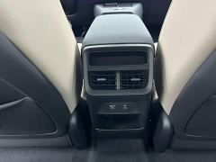 Volvo XC70 Plug-in Hybrid AWD Extended Range Core - ფოტო 13