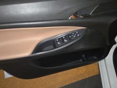 Buick GL6 323T Luxury Version - ფოტო 12
