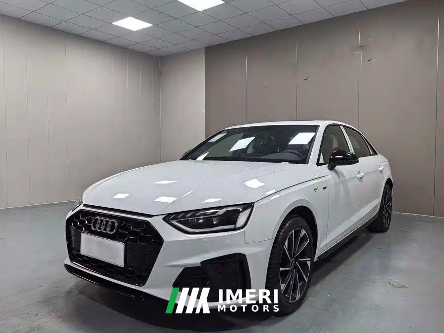 Audi A4L 200 Million Units Joyful Edition 40 TFSI Luxury Dynamic