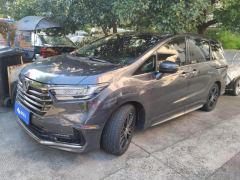 Honda Odyssey 2.0L Sharp Luxury Edition 7-seater - ფოტო 1