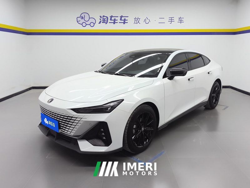 Changan UNI-V 1.5T Premium