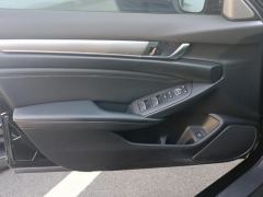 Honda Accord PHEV 2.0L E-CVT Edition - photo 12