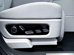 AITO HarmonyOS Intelligent Mobility M9 EREV 275km Ultra 6-seater - ფოტო 10