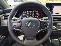 Lexus ES 200 Excellence Edition - photo 13
