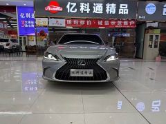 Lexus ES 200 Excellence Edition - photo 2