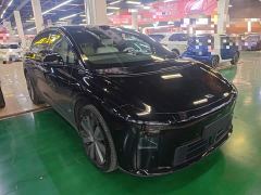Li Auto i6 Four-Wheel Drive Standard Edition - ფოტო 3