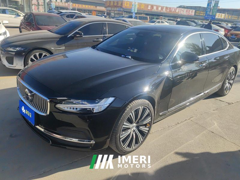 Volvo S90 B5 Smart Luxury Edition