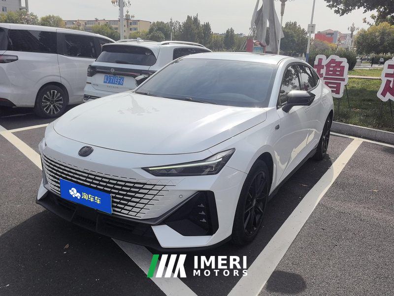 Changan UNI-V Zhidian iDD UNI-V iDD 1.5T 113km Version - ავტომობილი ჩინეთიდან