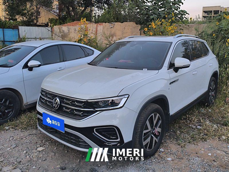 Volkswagen Tharu 330TSI 2WDLuxuryPlus Edition