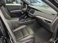 Cadillac XT4 28T FWD Luxury - photo 9