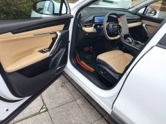 Geely Boyue L 1.5TD DCT Luxury - ფოტო 15