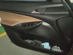 Buick GL6 323T Luxury Version - ფოტო 12
