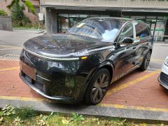 Li Auto Li L8 Livis - photo 1