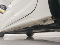 Toyota Levin Dual-Engine 1.8L Luxury Edition - photo 11