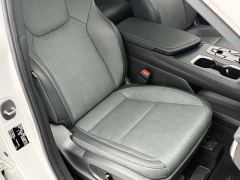 Lexus RZ 450e AWD Luxury Edition - ფოტო 17
