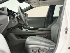 Lexus RZ 450e AWD Luxury Edition - ფოტო 5