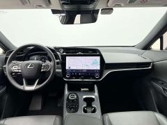 Lexus RZ 450e AWD Luxury Edition - ფოტო 7