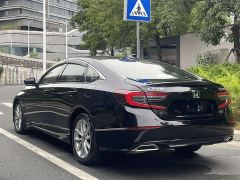 Honda Accord 260TURBO Luxury Edition - photo 7