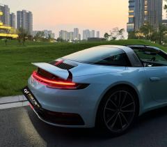 Porsche 911 Targa 4 3.0T - photo 8
