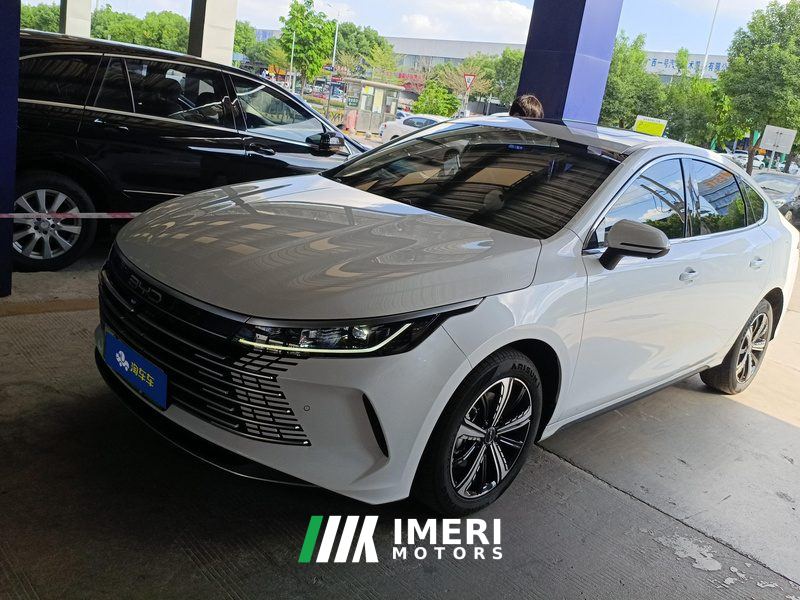 BYD Destroyer 05 DM-i 1.5L 120km Prestigious Edition
