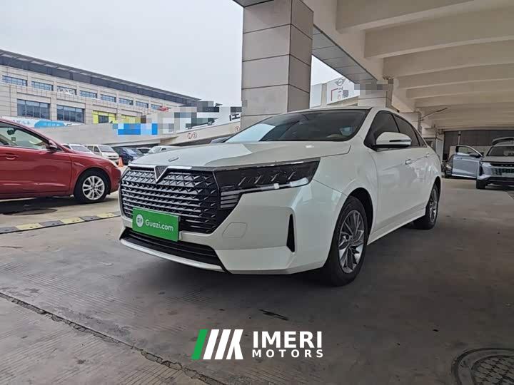 Nissan Venucia D60 PLUS 1.6L XE CVT Chaoling Edition