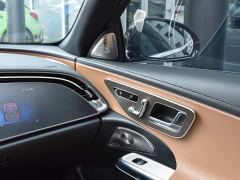 Mercedes-Benz E-Class E 300 L Luxury - photo 10