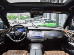 Mercedes-Benz E-Class E 300 L Luxury - photo 8