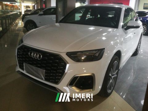 2022 Audi Q5L Sportback 40 TFSI Luxury - ავტომობილი ჩინეთიდან