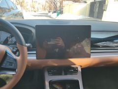 BYD Han DM-p 1.5T 202km 4WD Flagship Edition - ფოტო 11