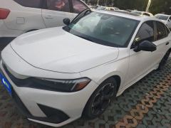 Honda Civic 240TURBO CVT Combustion Edition - фото 1