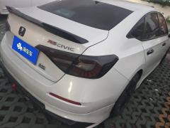 Honda Civic 240TURBO CVT Combustion Edition - фото 2
