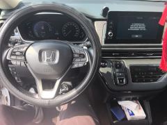 Honda Odyssey 2.0L Sharp Enjoy Edition 7-seater - ფოტო 16