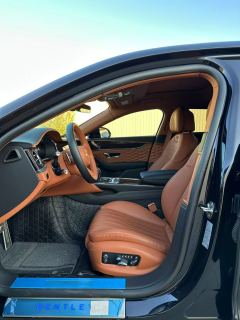 Bentley Flying 4.0T V8 Edition - photo 8