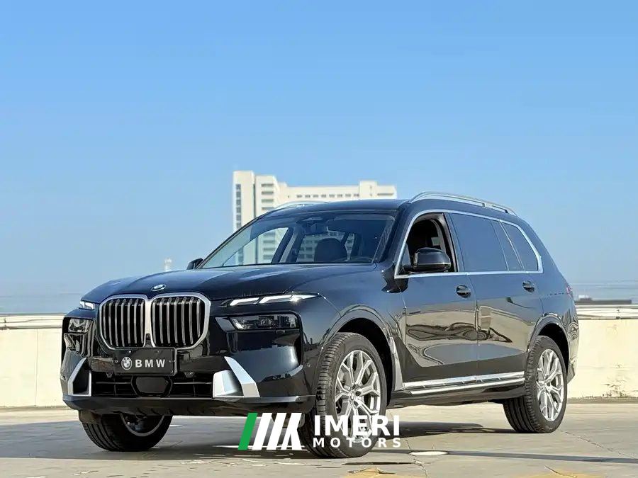 BMW X7 xDrive40i Luxury Edition M Sport Package