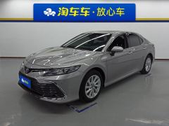 Toyota Camry 2.0G Luxury Edition - photo 1