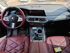 BMW X5 xDrive30Li Deluxe VersionM - ფოტო 16