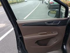 Volkswagen Viloran 330TSI Luxury Edition - ფოტო 12