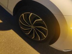Volkswagen Golf 280TSI DCT 30th Anniversary Edition - photo 6
