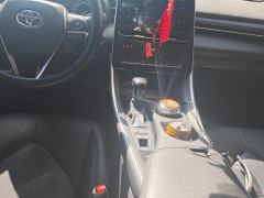 Toyota Avalon Dual-Engine 2.5L E-CVT Luxury Edition - photo 19