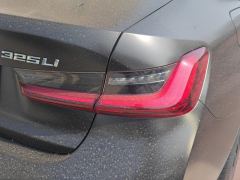 BMW 3 Series 325Li M Sport Package - фото 5