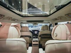 Denza D9 DM-i 1050 Premium - ფოტო 17